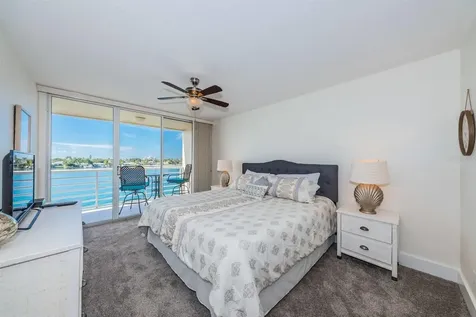 6083 Bahia Del Mar Circle St Petersburg FL 33715
