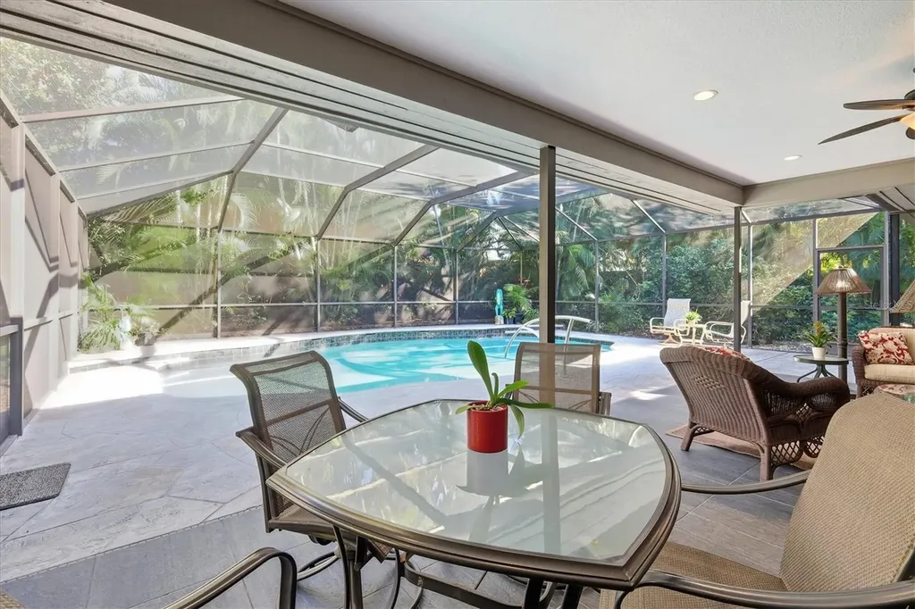 4761 Pine Harrier Drive Sarasota FL 34231