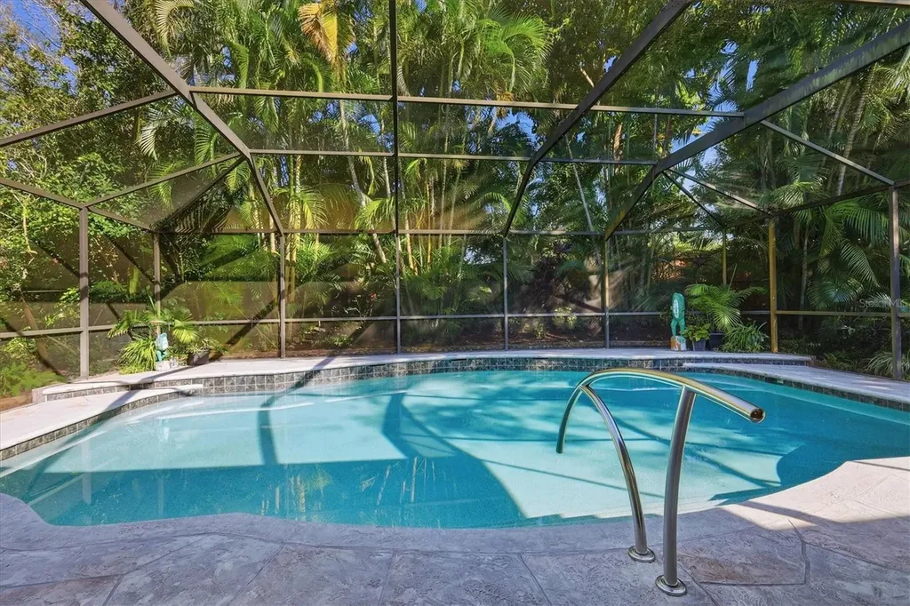 4761 Pine Harrier Drive Sarasota FL 34231