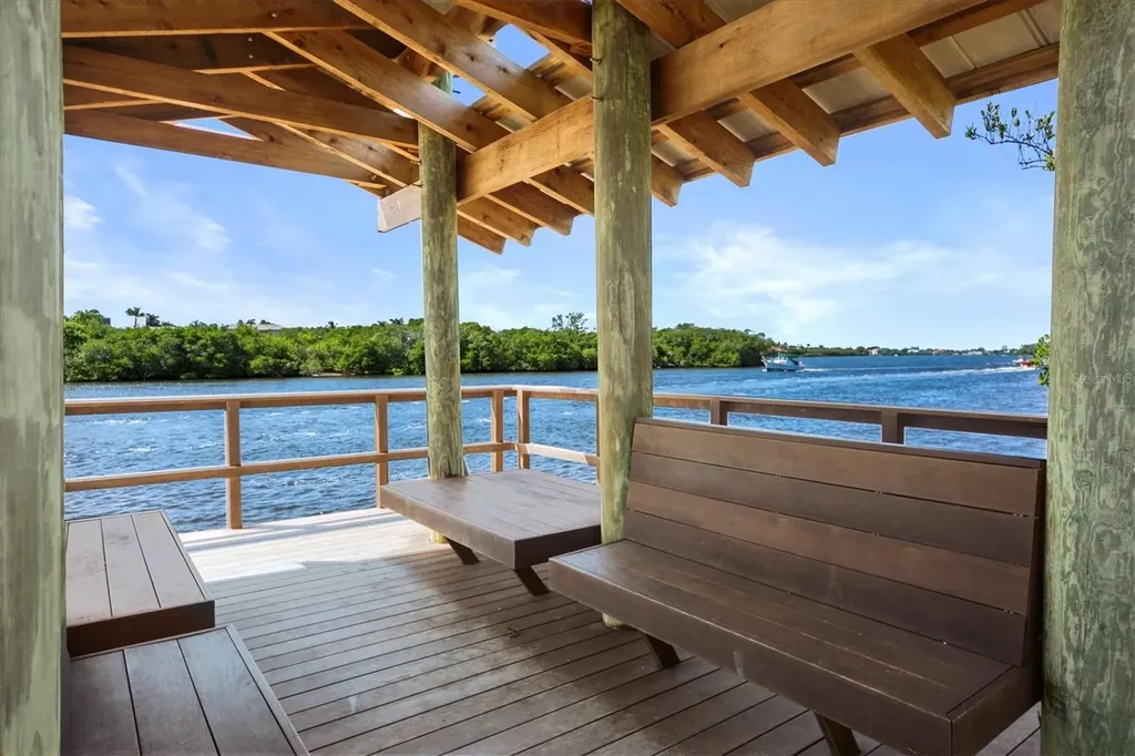 4761 Pine Harrier Drive Sarasota FL 34231
