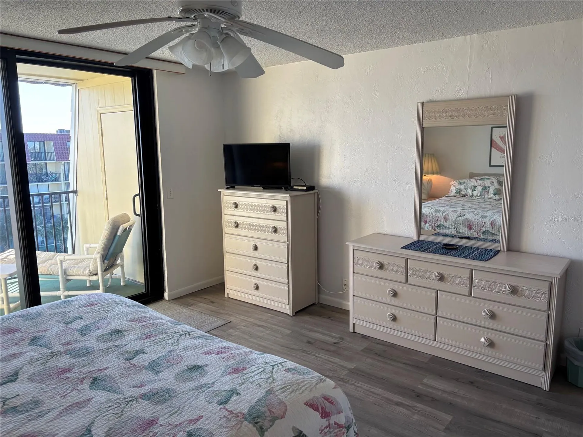 1437 N Atlantic Avenue Daytona Beach FL 32118