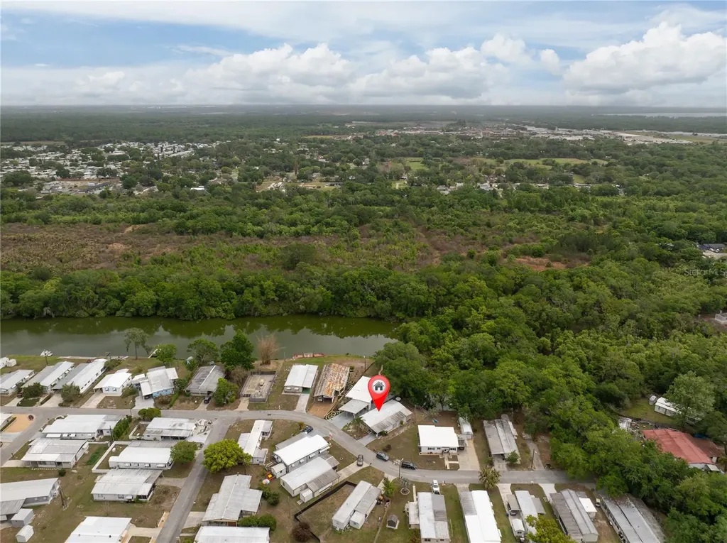 1934 Blue Lake Drive Lakeland FL 33801