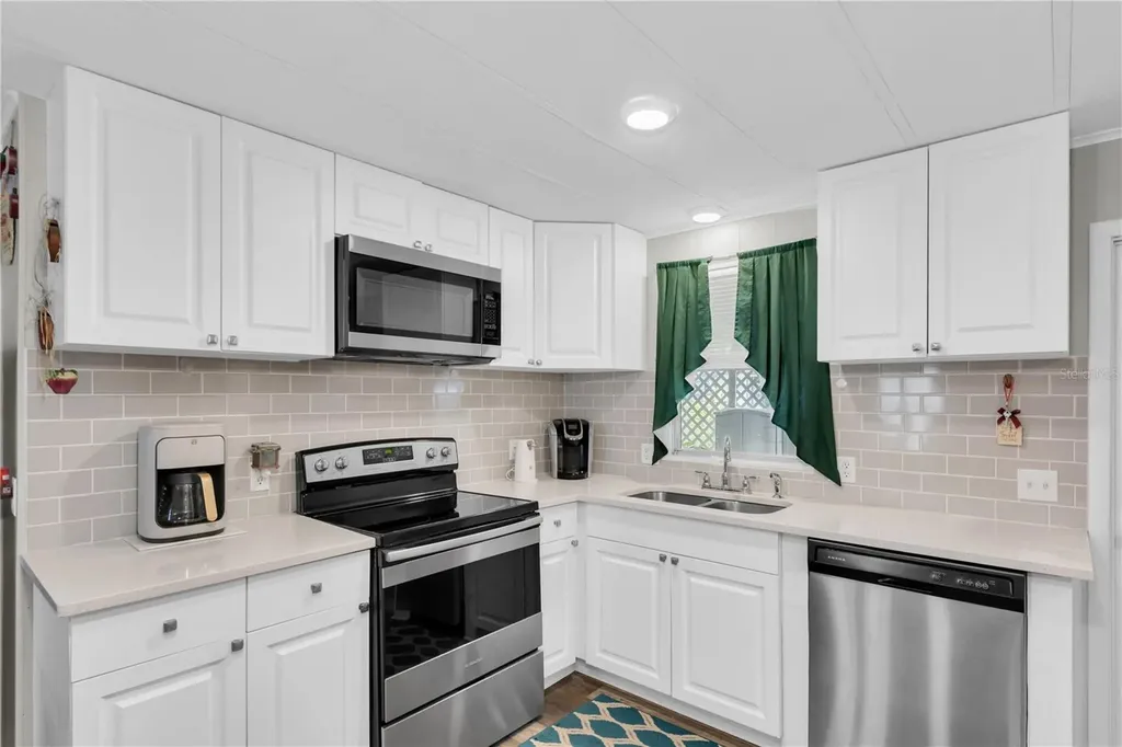 1934 Blue Lake Drive Lakeland FL 33801