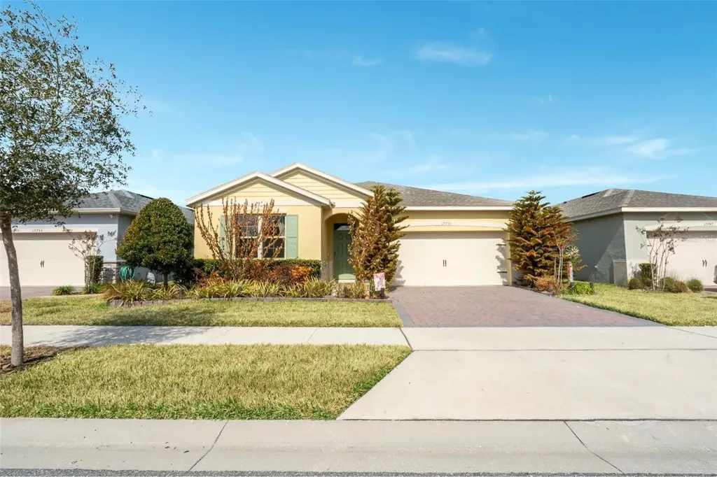 17751 Blazing Star Circle Clermont FL 34714