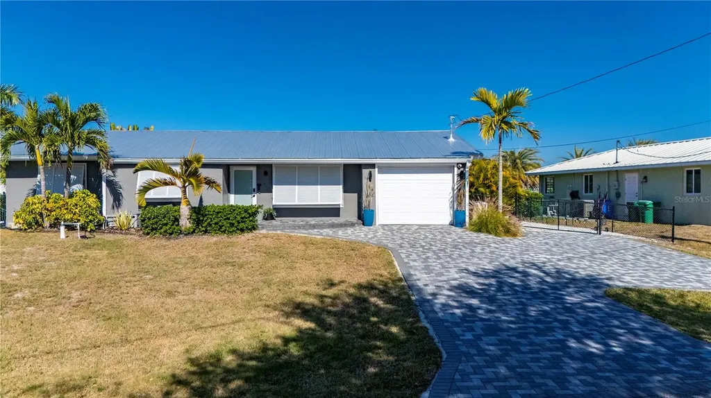 186 Chelsea Court NW Port Charlotte FL 33952