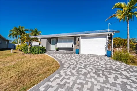 186 Chelsea Court NW Port Charlotte FL 33952