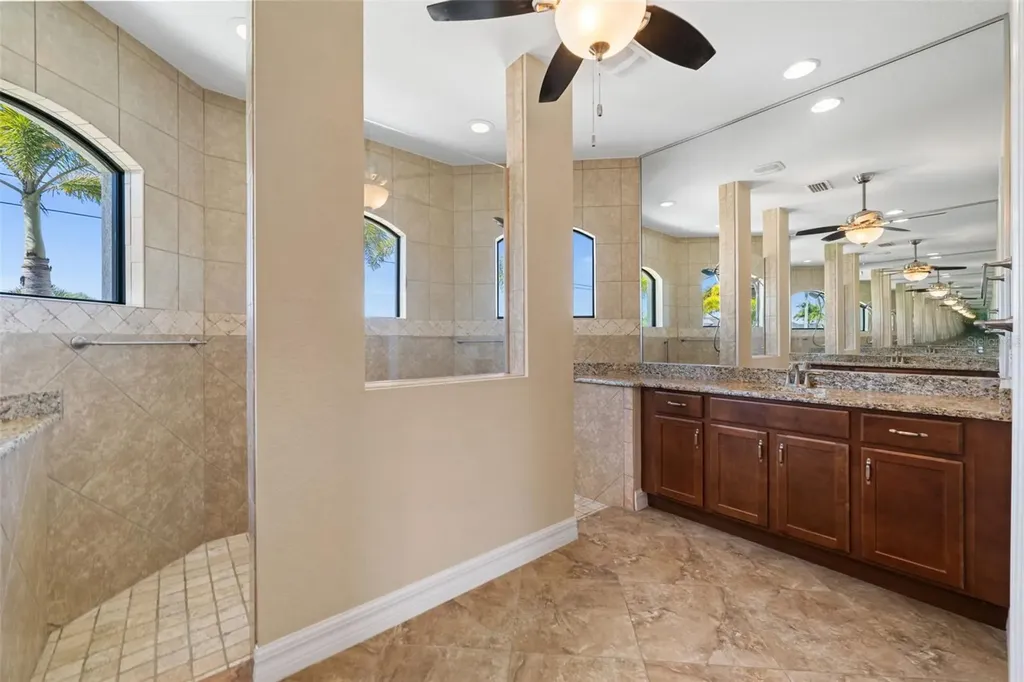 8242 Tracy Circle Port Charlotte FL 33981