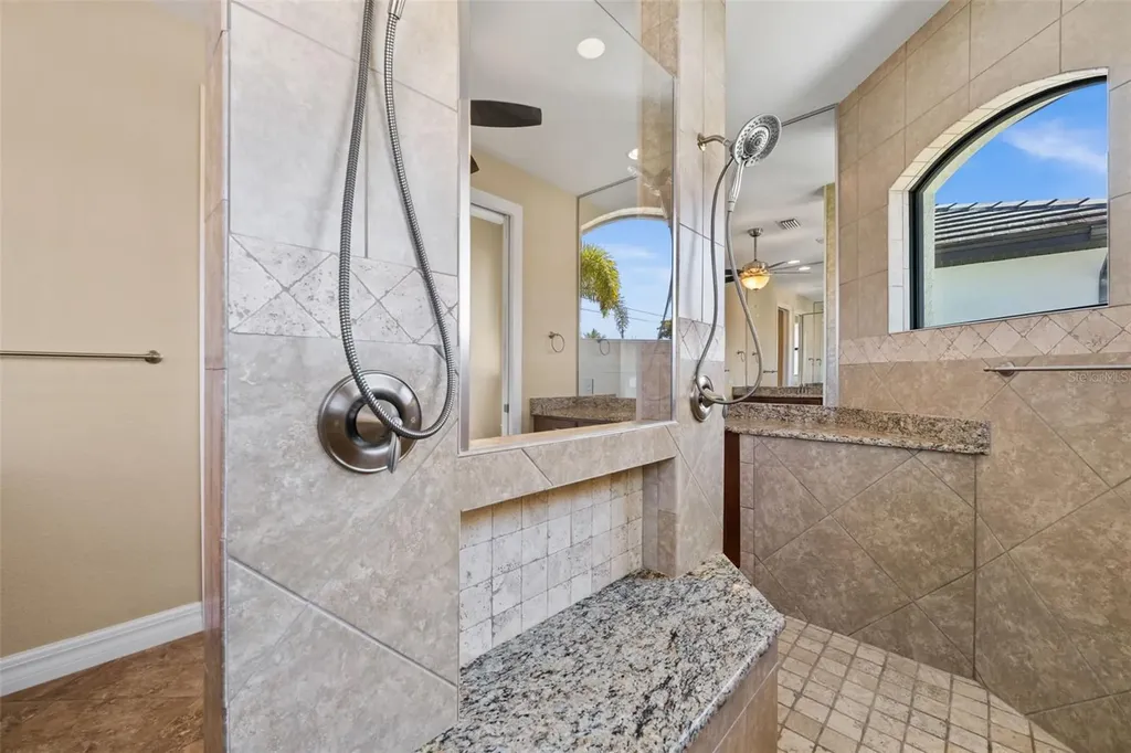 8242 Tracy Circle Port Charlotte FL 33981