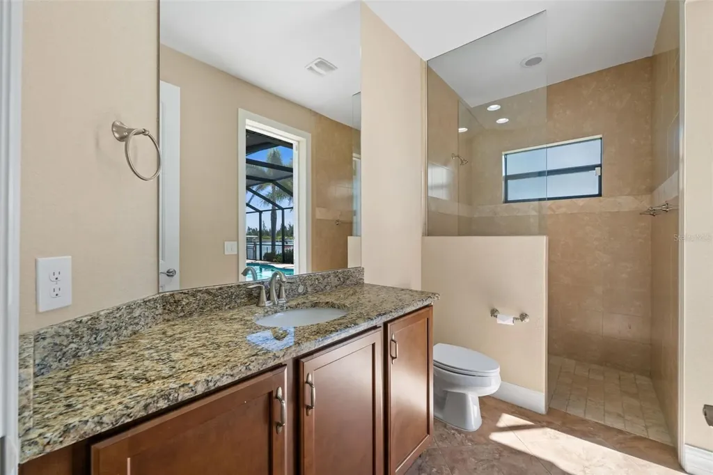 8242 Tracy Circle Port Charlotte FL 33981