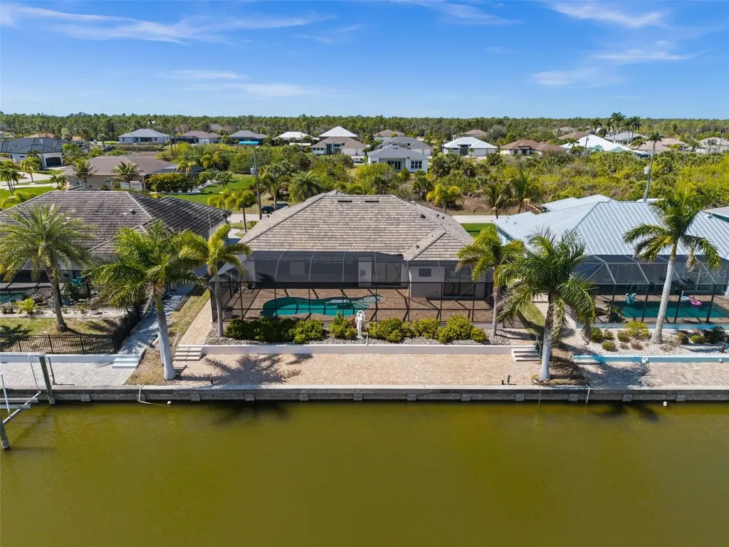 8242 Tracy Circle Port Charlotte FL 33981