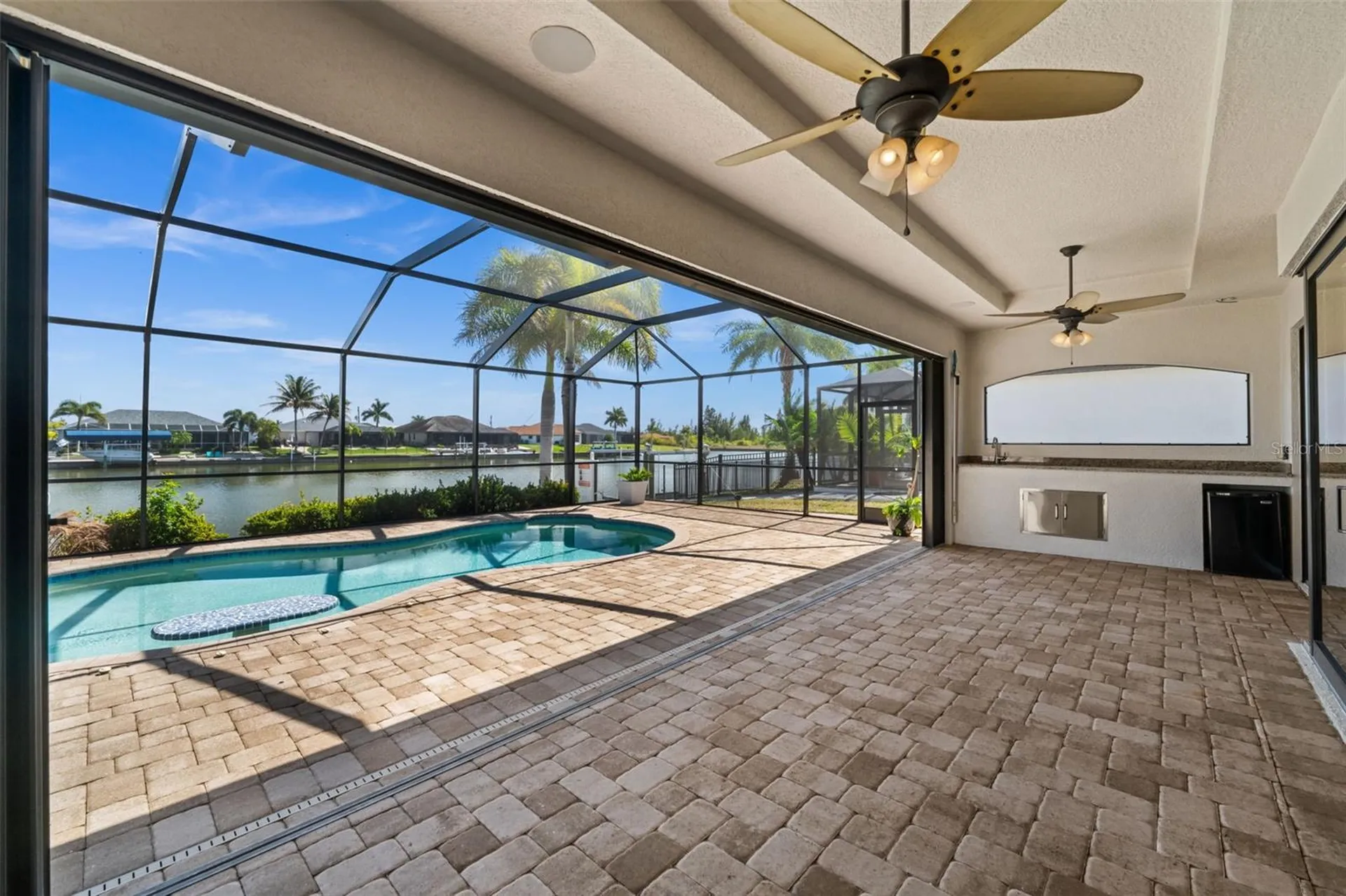 8242 Tracy Circle Port Charlotte FL 33981