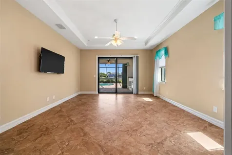 8242 Tracy Circle Port Charlotte FL 33981