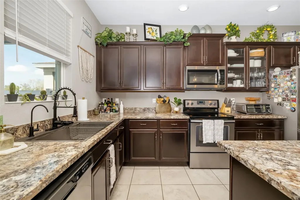 10702 Aldo Moro Drive Wimauma FL 33598