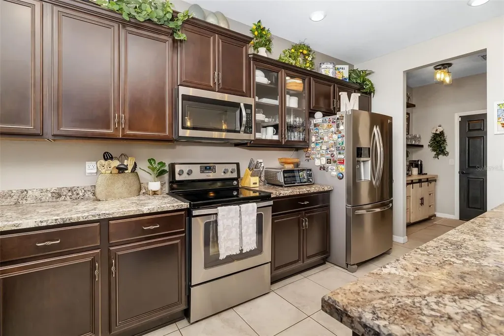 10702 Aldo Moro Drive Wimauma FL 33598