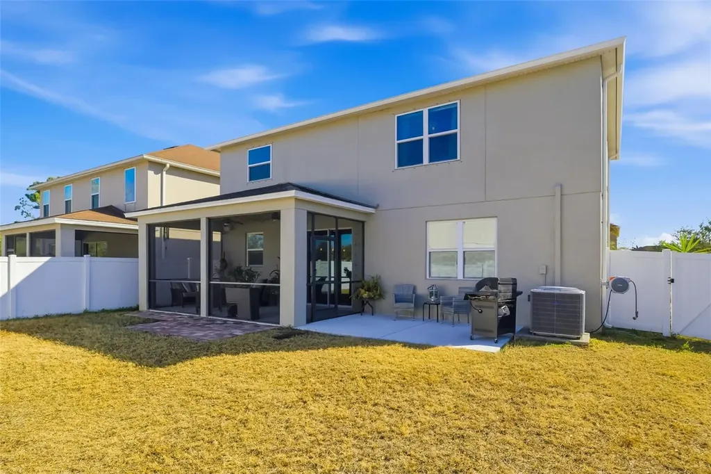 10702 Aldo Moro Drive Wimauma FL 33598