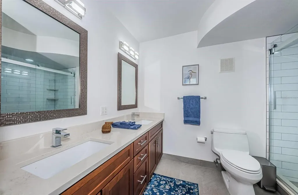 6083 Bahia Del Mar Circle St Petersburg FL 33715
