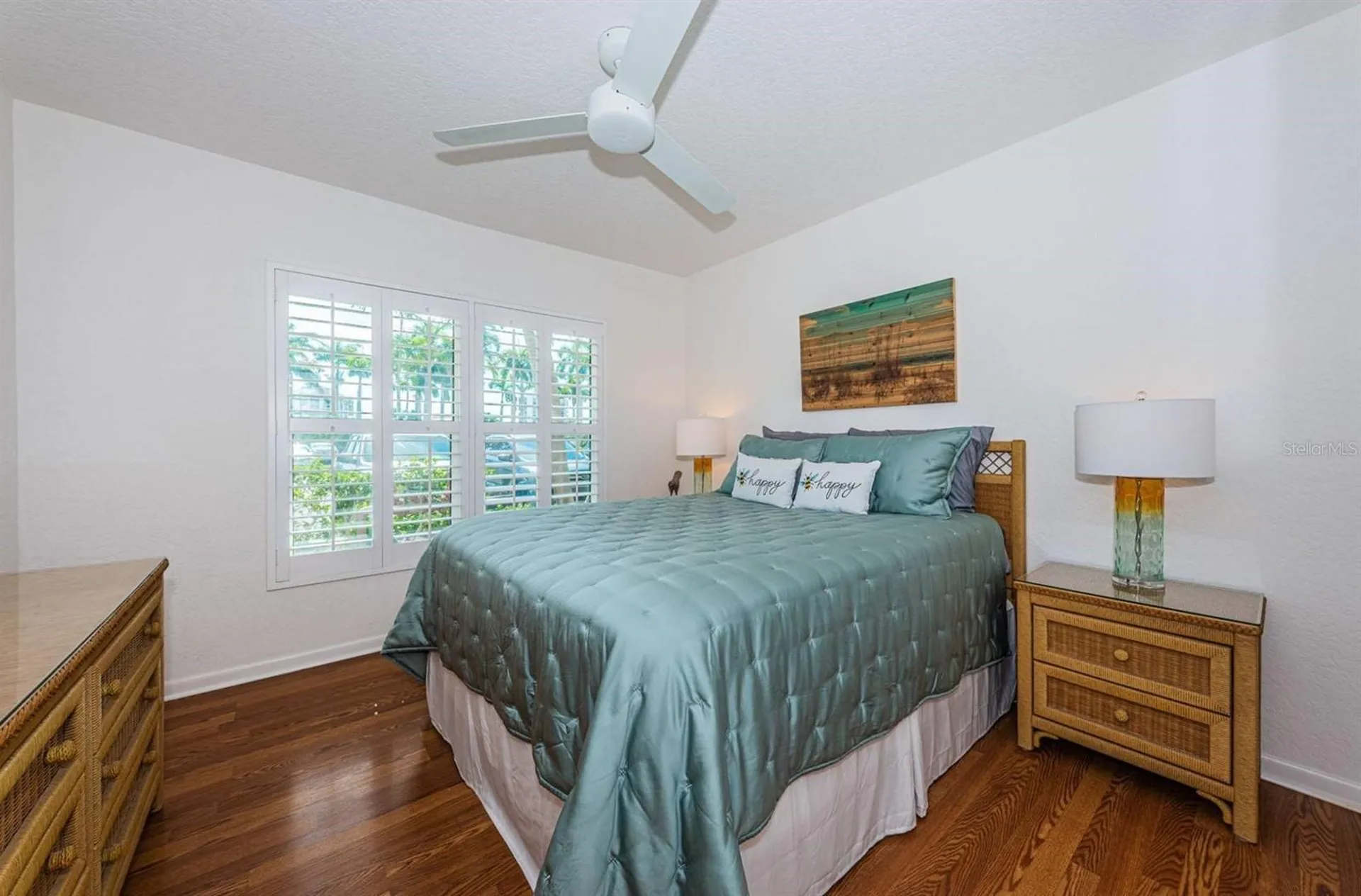 6083 Bahia Del Mar Circle St Petersburg FL 33715