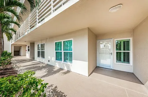 6083 Bahia Del Mar Circle St Petersburg FL 33715