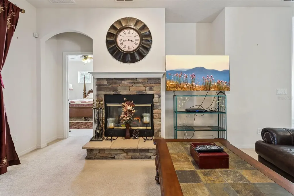 30337 Gidran Terrace Mount Dora FL 32757