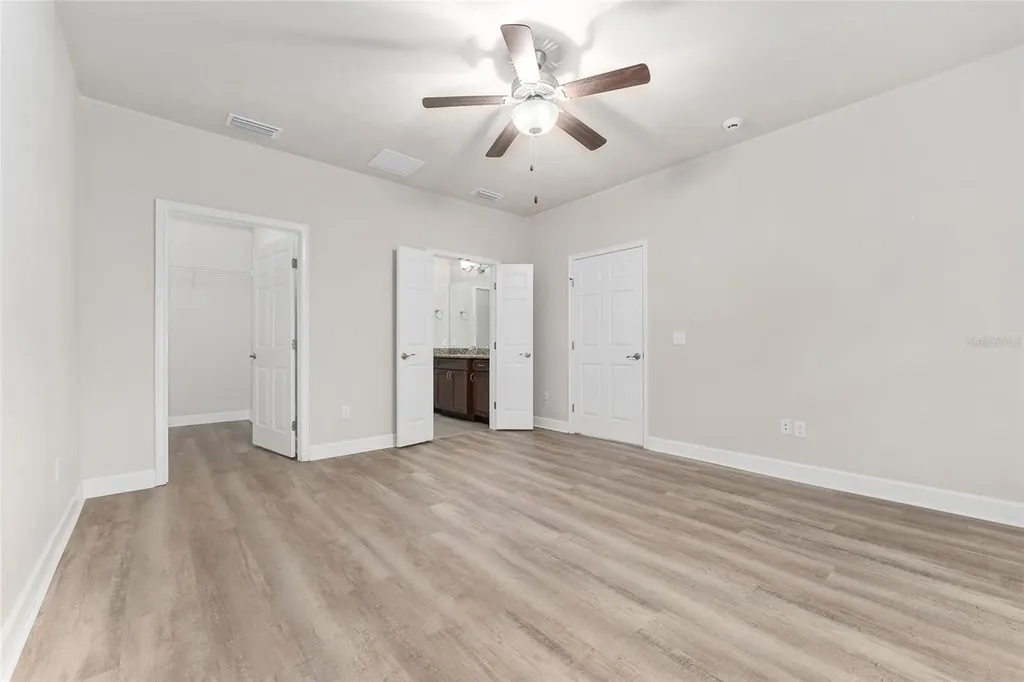1093 NW 126th Way Newberry FL 32669