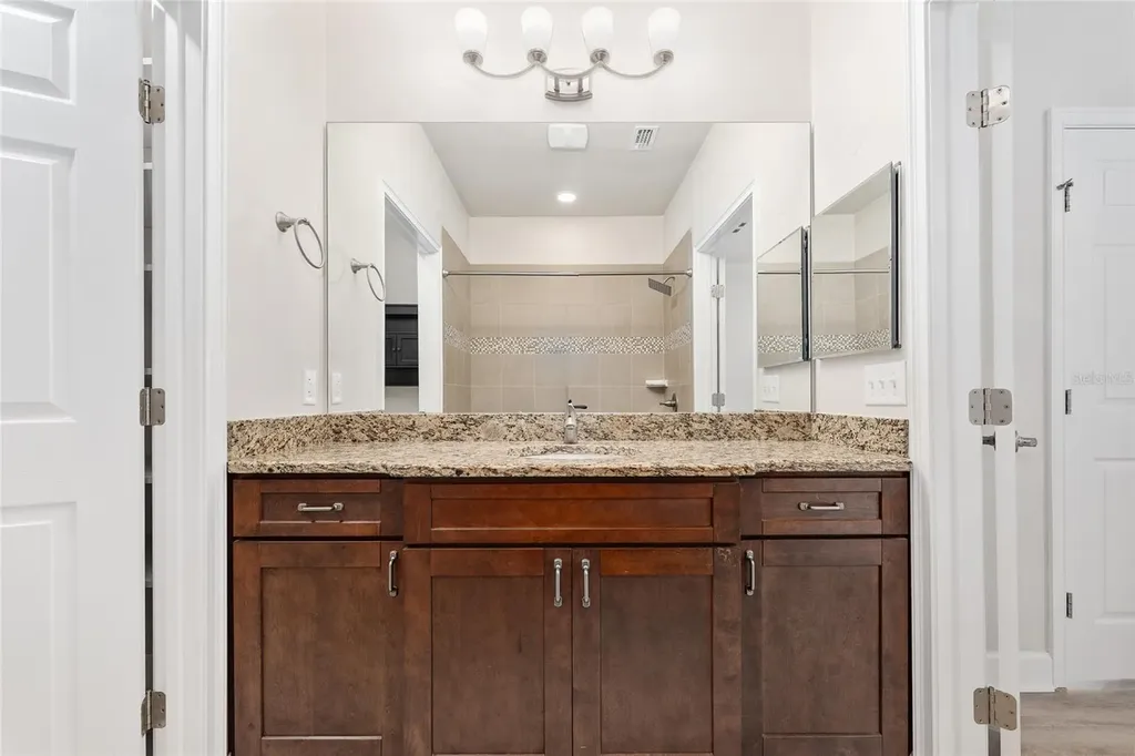 1093 NW 126th Way Newberry FL 32669