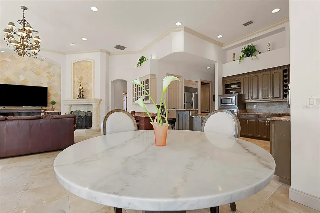 2313 Roat Drive Orlando FL 32835