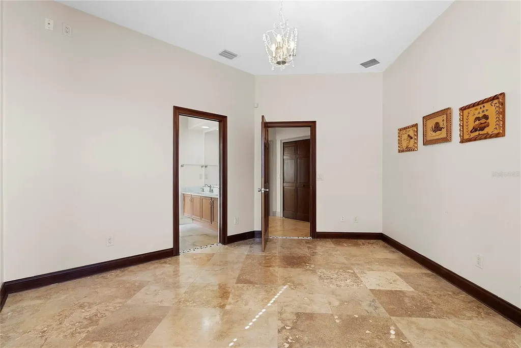 2313 Roat Drive Orlando FL 32835