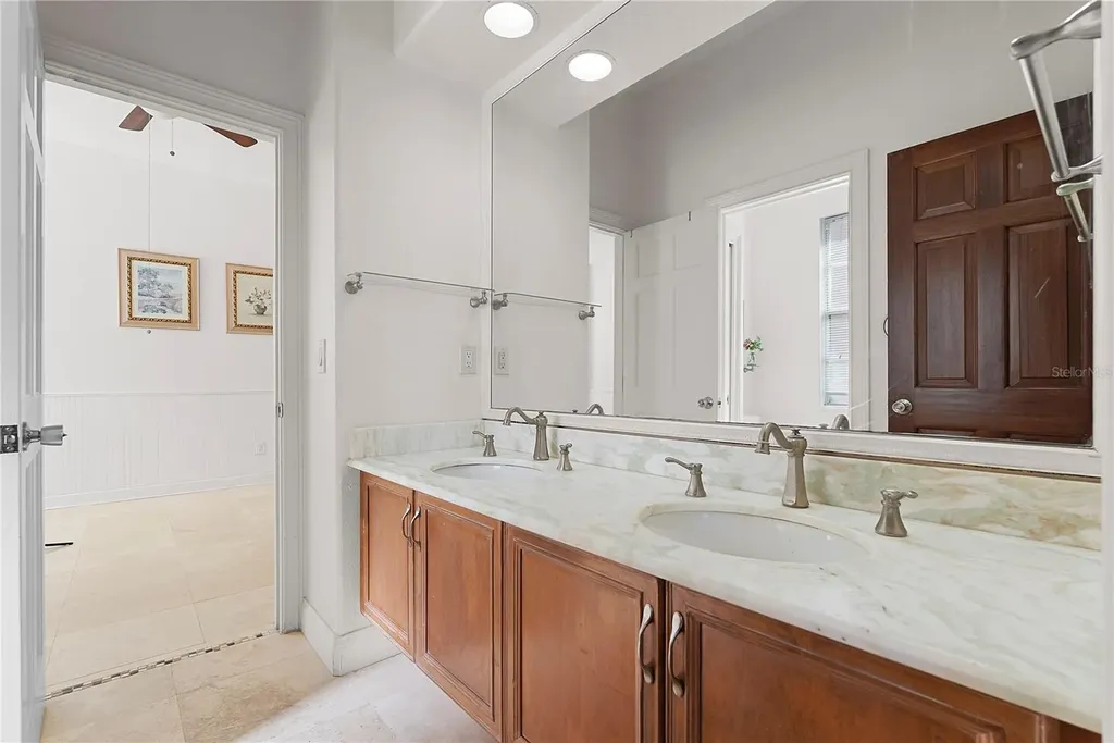 2313 Roat Drive Orlando FL 32835