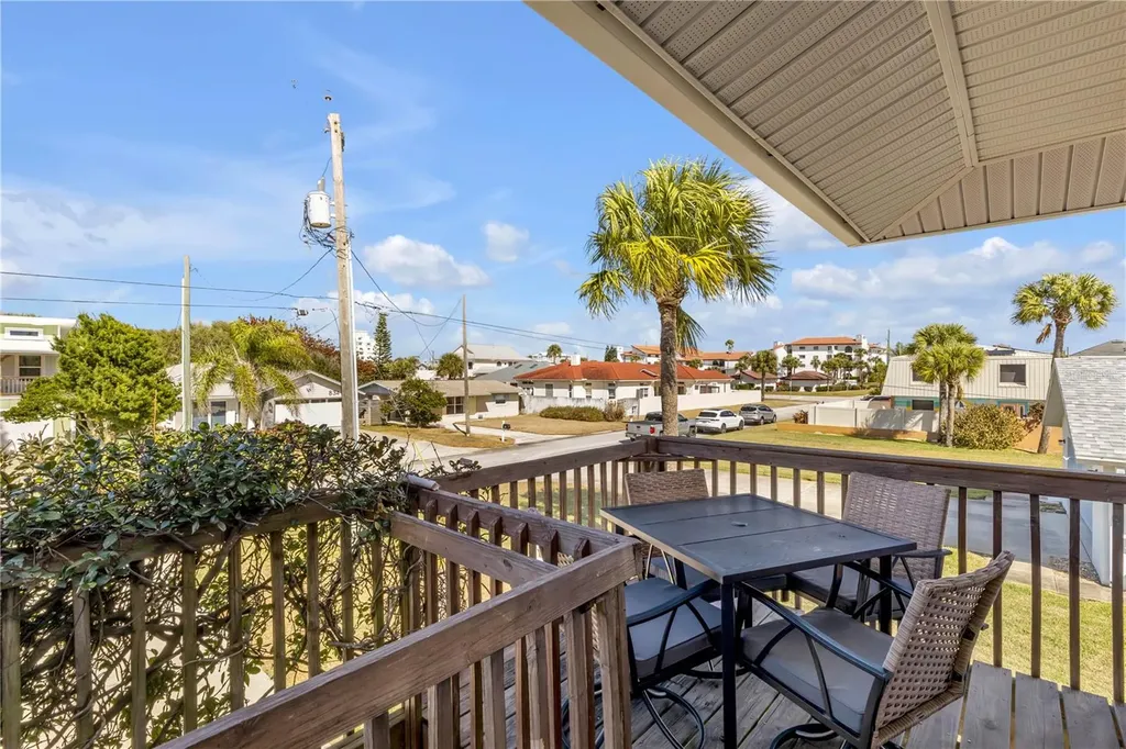 831 E 21st Avenue New Smyrna Beach FL 32169