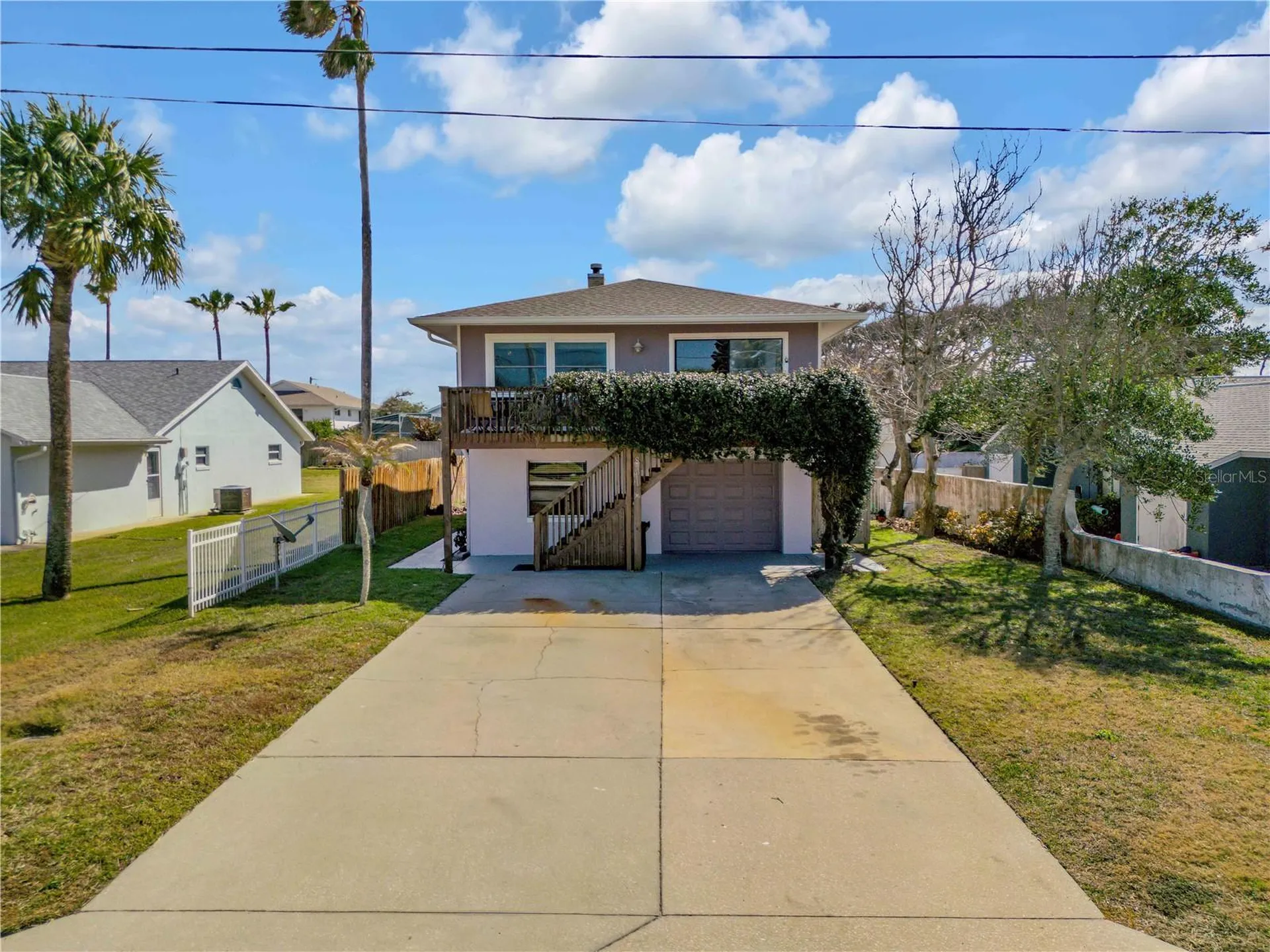 831 E 21st Avenue New Smyrna Beach FL 32169