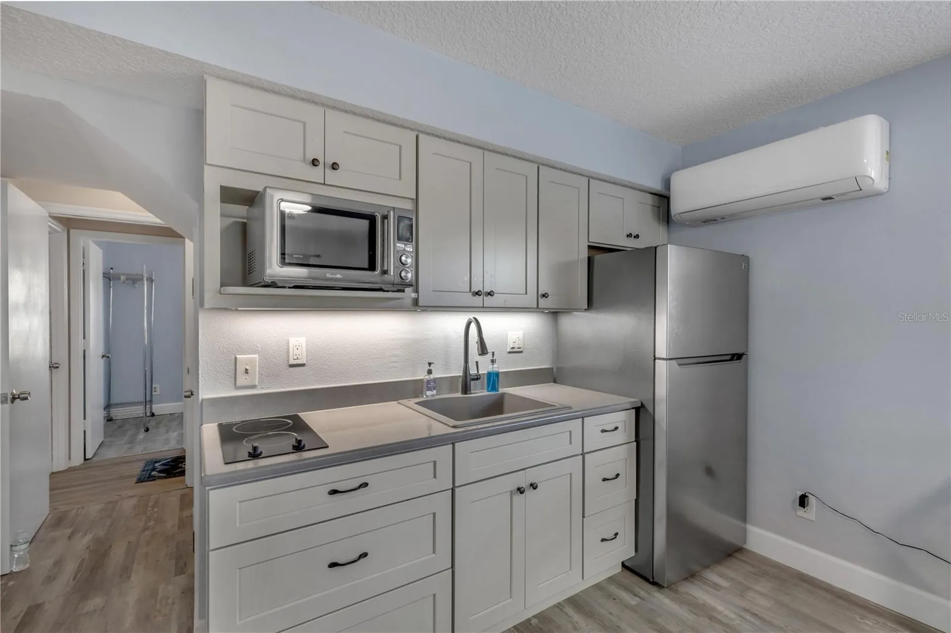 831 E 21st Avenue New Smyrna Beach FL 32169
