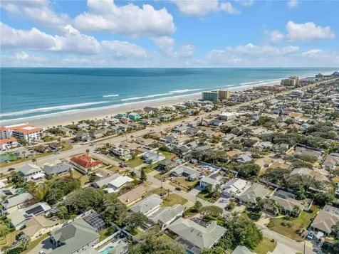 831 E 21st Avenue New Smyrna Beach FL 32169