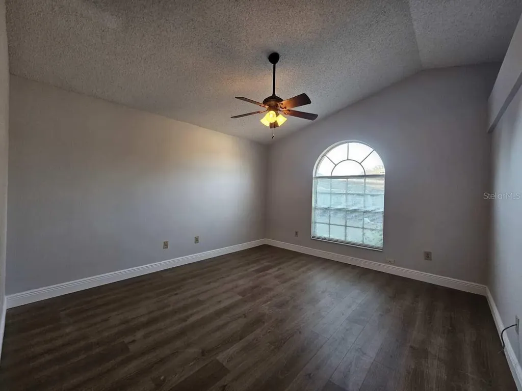 3716 Narroline Drive Orlando FL 32818