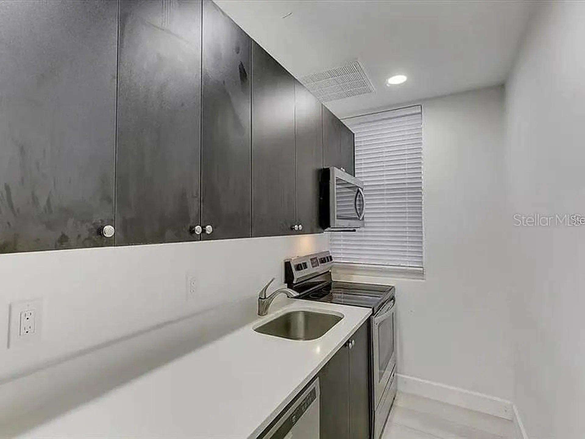 1862 6th Street Sarasota FL 34236