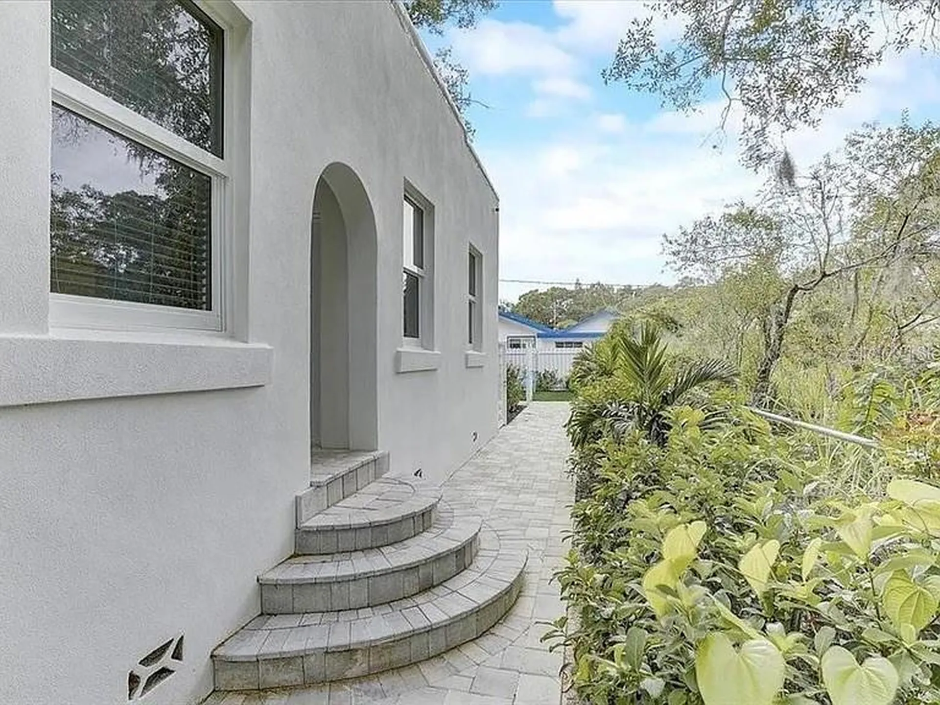 1862 6th Street Sarasota FL 34236