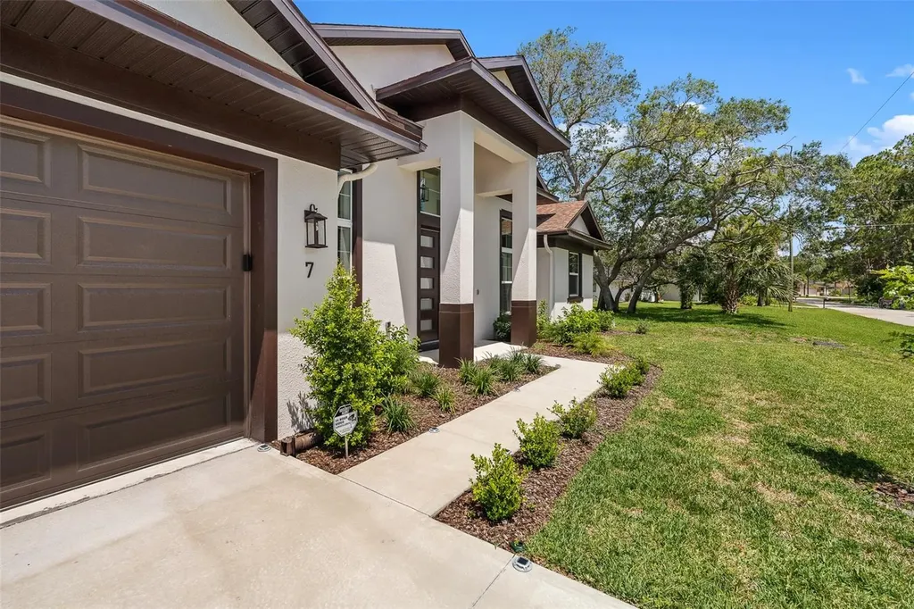 7 Fortune Lane Palm Coast FL 32137