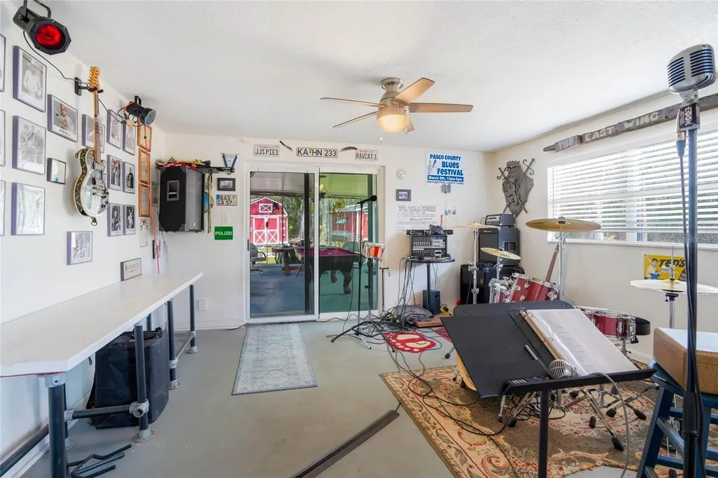 4718 Alpine Road Land O Lakes FL 34639