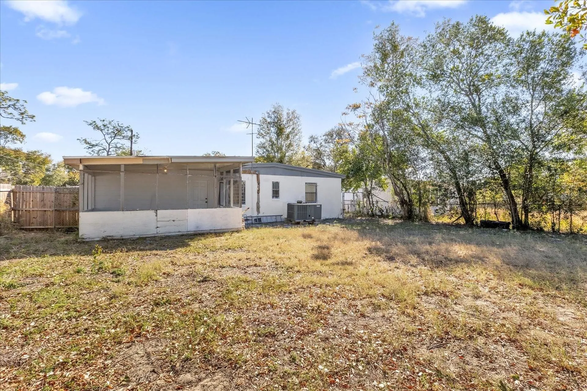920 Hacienda Court Orlando FL 32808