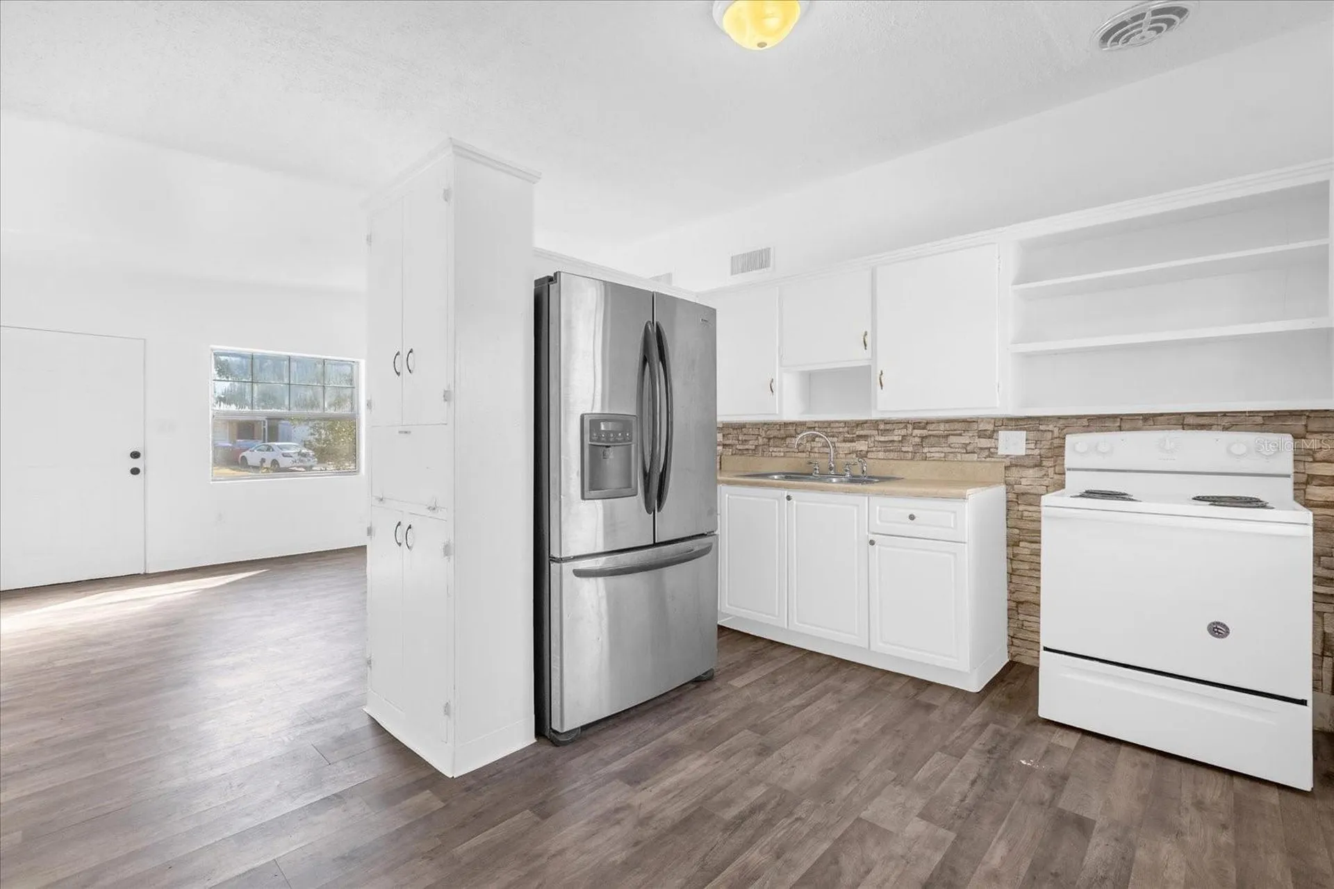 920 Hacienda Court Orlando FL 32808