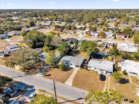 920 Hacienda Court Orlando FL 32808