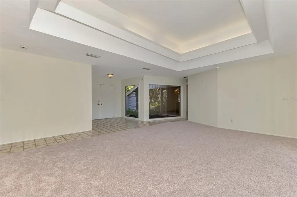 5028 Willow Leaf Way Sarasota FL 34241