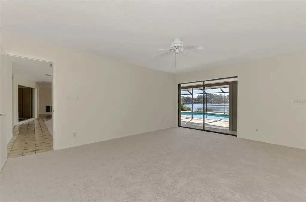 5028 Willow Leaf Way Sarasota FL 34241