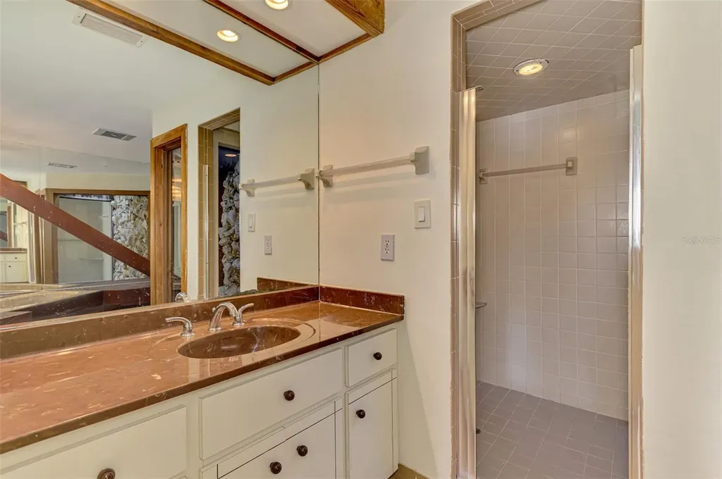 5028 Willow Leaf Way Sarasota FL 34241