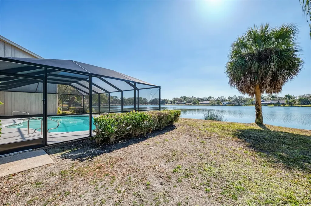 5028 Willow Leaf Way Sarasota FL 34241