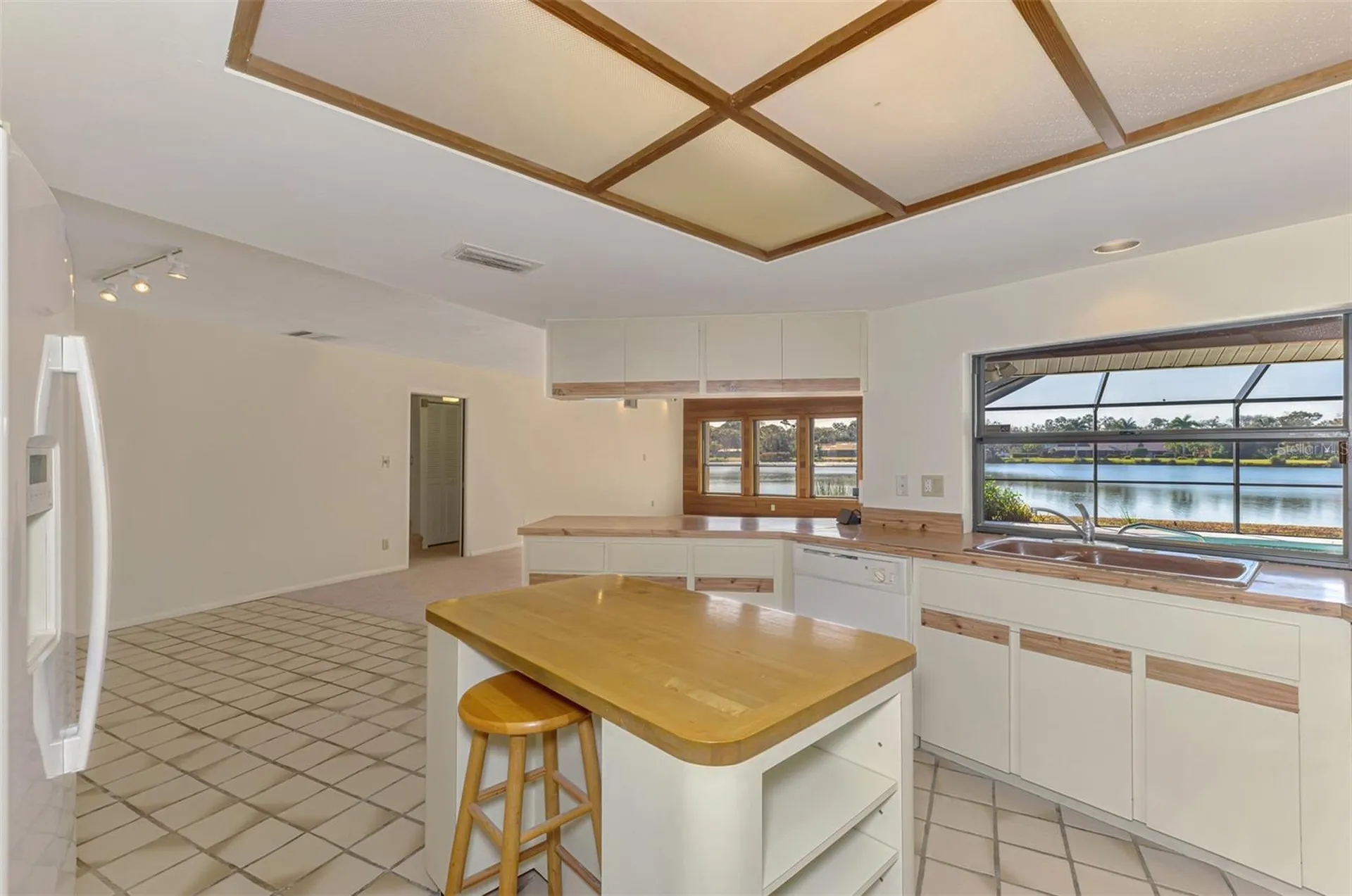 5028 Willow Leaf Way Sarasota FL 34241