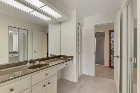 5028 Willow Leaf Way Sarasota FL 34241