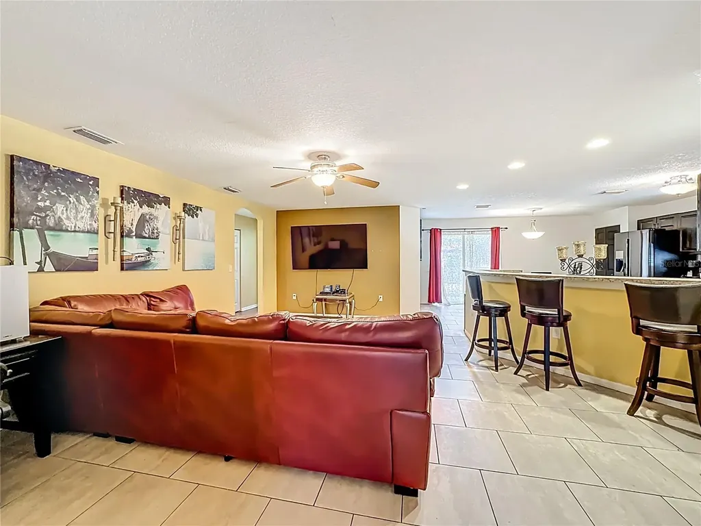 11112 Hidden Breeze Drive Wimauma FL 33598