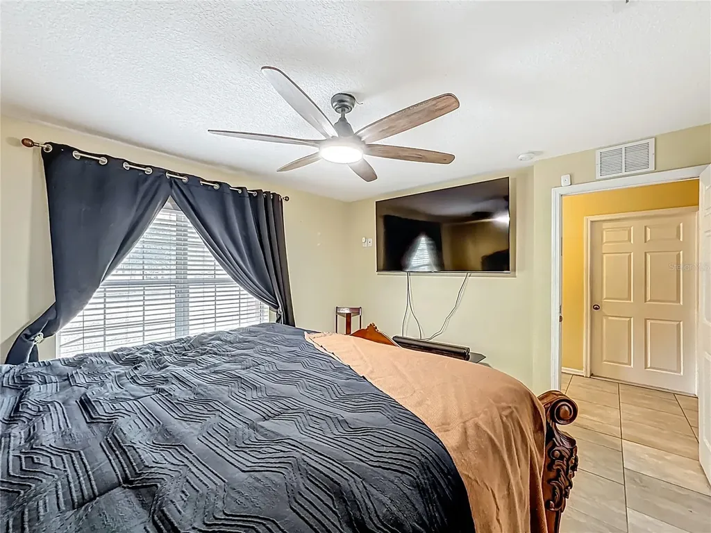 11112 Hidden Breeze Drive Wimauma FL 33598