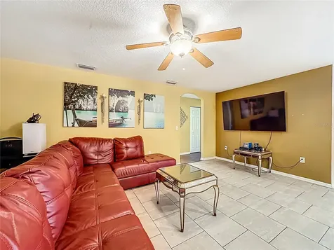 11112 Hidden Breeze Drive Wimauma FL 33598