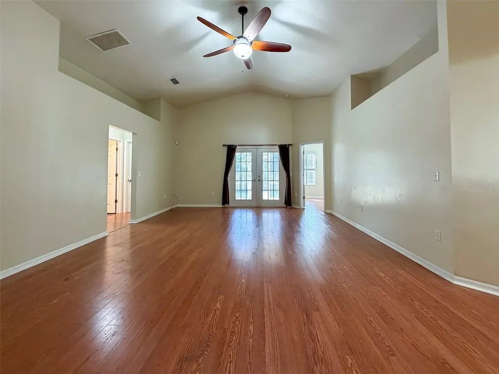 2131 NW 52nd Place Gainesville FL 32605